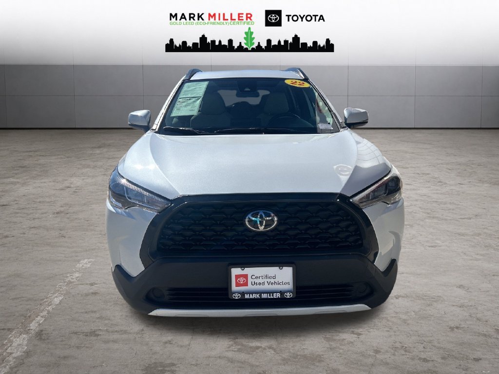 Certified 2022 Toyota Corolla Cross LE AWD/4WD image 9
