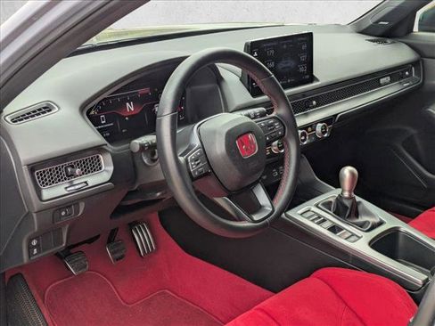 Certified 2024 Honda Civic Type R image 8