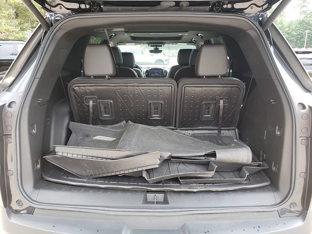 Used 2023 Chevrolet Traverse RS w/ LPO, Floor Liner Package AWD/4WD image 10