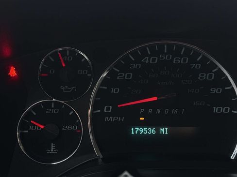 Used 2019 GMC Savana 2500 2500 3dr Cargo Van w/ Driver Convenience Package image 13