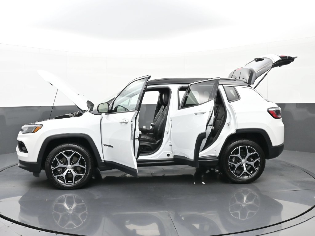 Used 2024 Jeep Compass Limited AWD/4WD image 55