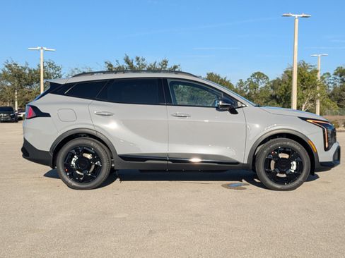 New 2026 Kia Sportage X-Line AWD/4WD image 4
