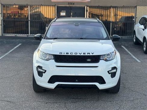 Used 2018 Land Rover Discovery Sport HSE Luxury image 6