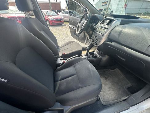 Used 2015 Nissan Versa Note S Plus FWD image 13
