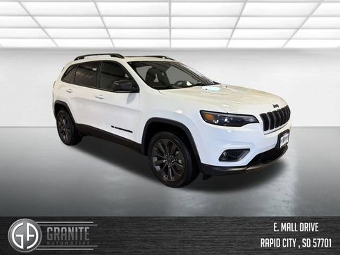 Used 2021 Jeep Cherokee Latitude Lux 80th Anniv w/ Quick Order Package 2YU 80th image 7