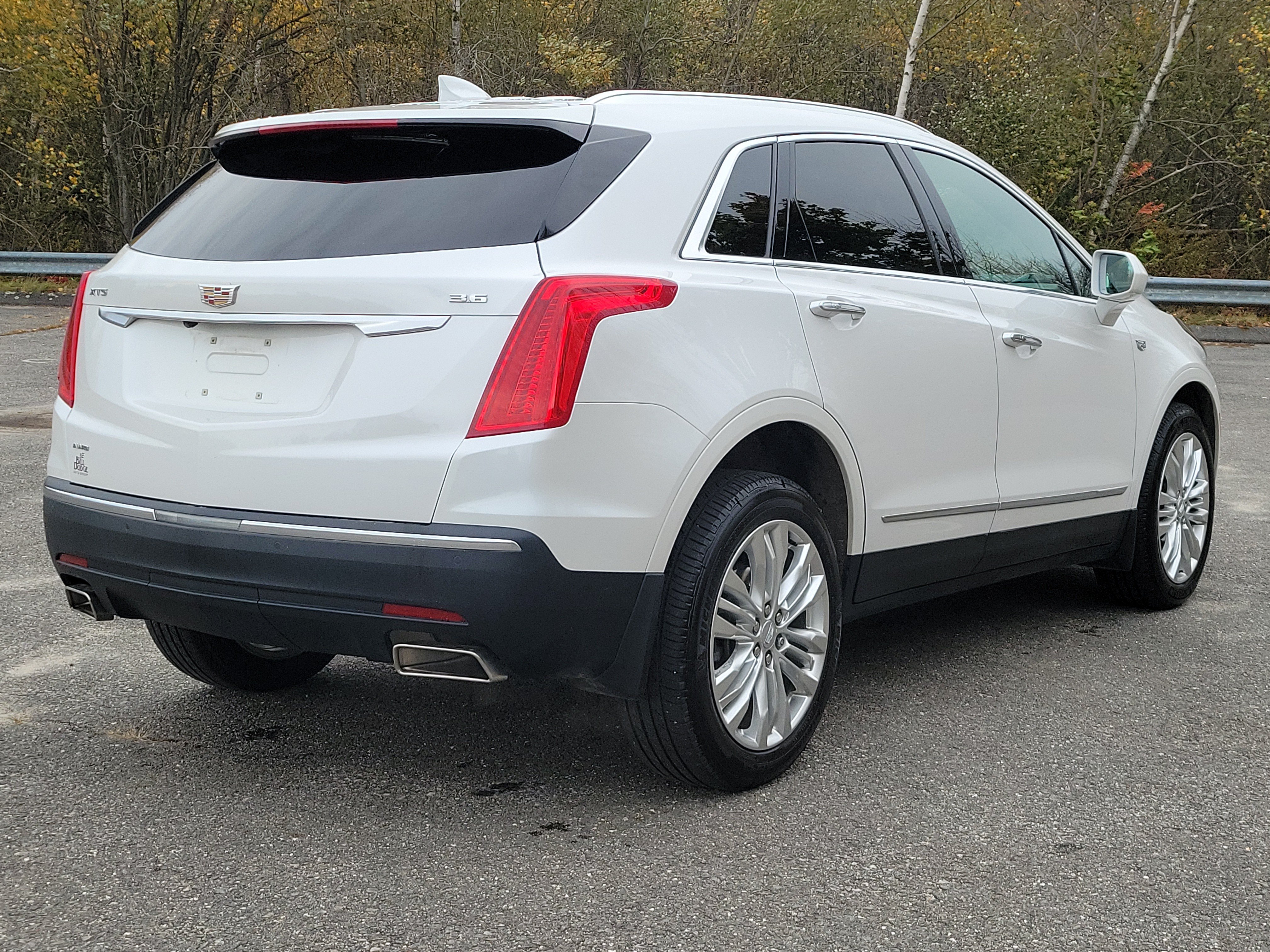 Used 2019 Cadillac XT5 Premium Luxury AWD/4WD image 5