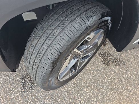 Certified 2025 Hyundai Tucson SEL AWD/4WD image 27