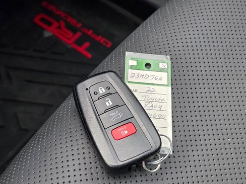 Used 2022 Toyota RAV4 TRD Off-Road AWD/4WD image 36