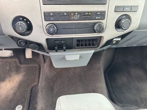 Used 2015 Ford F350 XLT w/ XLT Value Package image 34