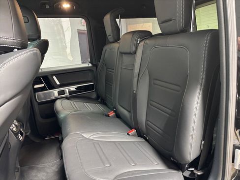 Used 2025 Mercedes-Benz G 550 image 28