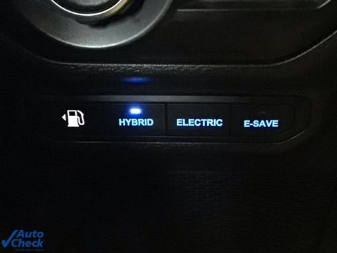 Used 2021 Jeep Wrangler Unlimited Sahara image 30