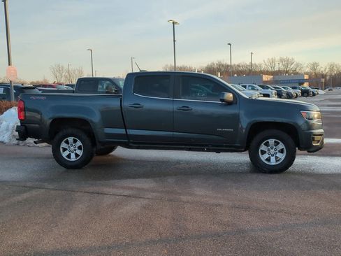 Used 2020 Chevrolet Colorado W/T w/ WT Convenience Package image 9