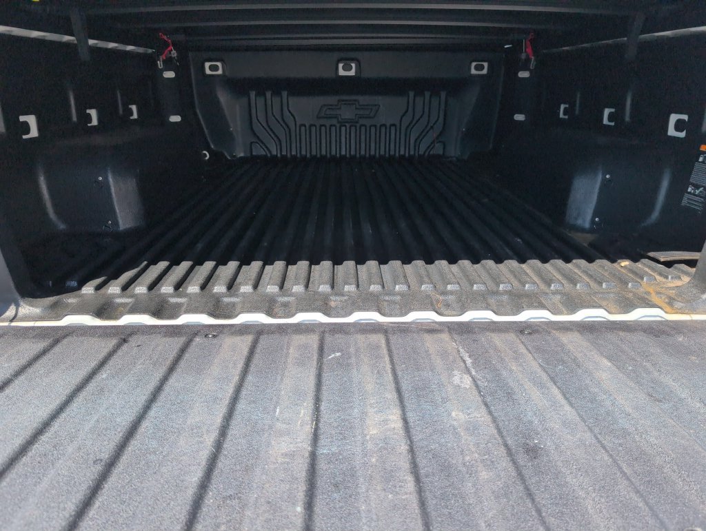 Used 2025 Chevrolet Silverado 1500 W/T w/ WT Value Package RWD image 31