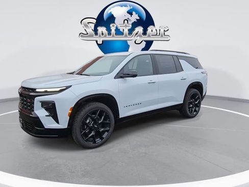 New 2026 Chevrolet Traverse RS w/ LPO, Floor Liner Package image 4