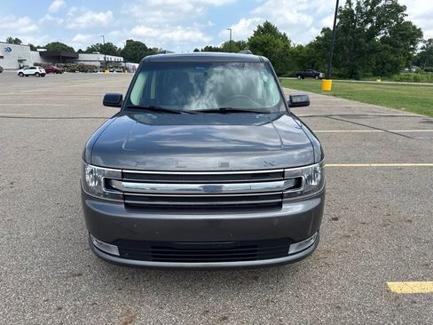 Used 2018 Ford Flex SEL w/ Class III Trailer Tow Package AWD/4WD image 6
