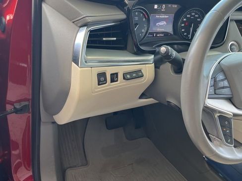Used 2024 Cadillac XT5 Premium Luxury w/ Technology Package FWD image 18