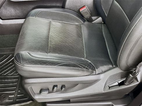 Used 2018 Chevrolet Silverado 1500 LTZ Z71 w/ Redline Edition image 23