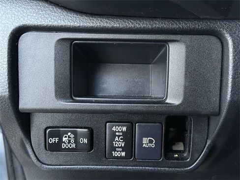 Used 2019 Toyota Tacoma TRD Off-Road image 24