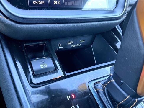 Used 2022 Subaru Outback Wilderness image 27