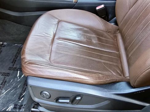 Used 2018 Audi Q5 2.0T Premium w/ Convenience Package image 29