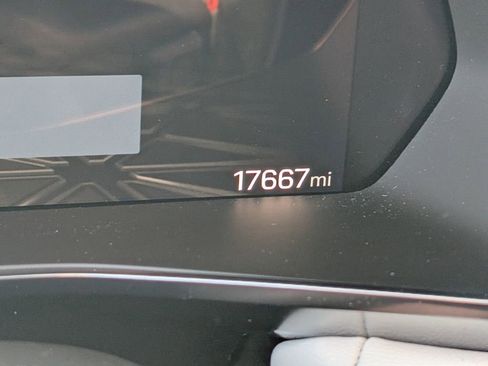 Used 2024 GMC Canyon AT4X image 27