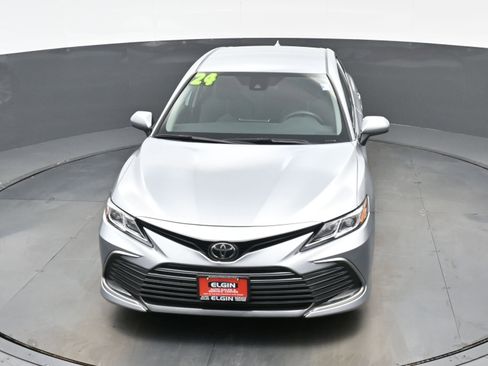 Used 2024 Toyota Camry LE FWD image 39