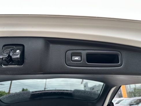 Used 2024 Honda CR-V Sport Touring image 13