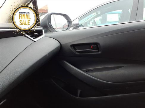 Used 2024 Toyota Corolla LE image 17