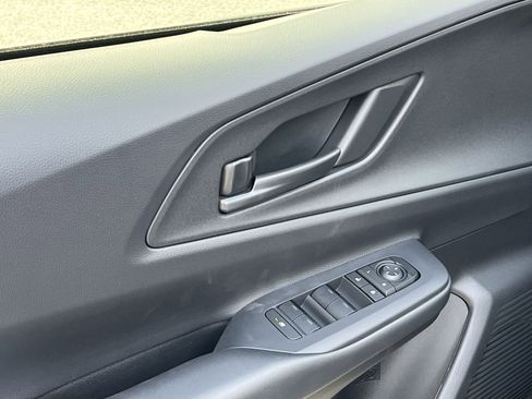 New 2026 Toyota Prius Plug-In Hybrid image 10