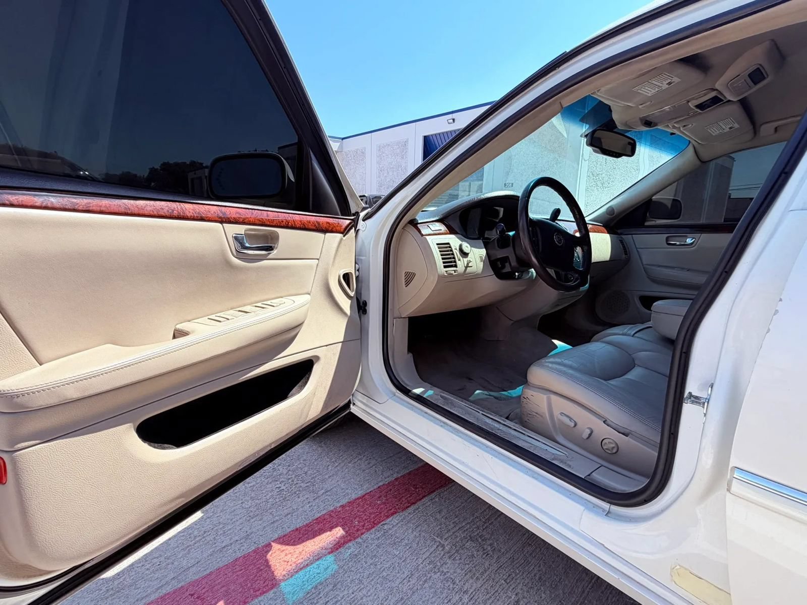 Used 2007 Cadillac DTS FWD image 8