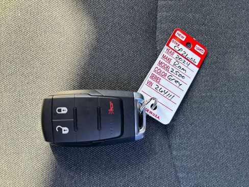 Used 2024 RAM 2500 Tradesman AWD/4WD image 31