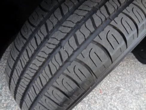 Used 2023 Kia Soul LX image 30