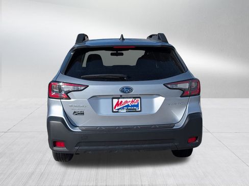Certified 2025 Subaru Outback Premium image 6
