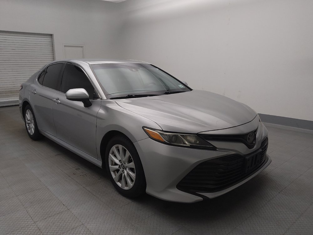 Used 2019 Toyota Camry LE FWD image 13