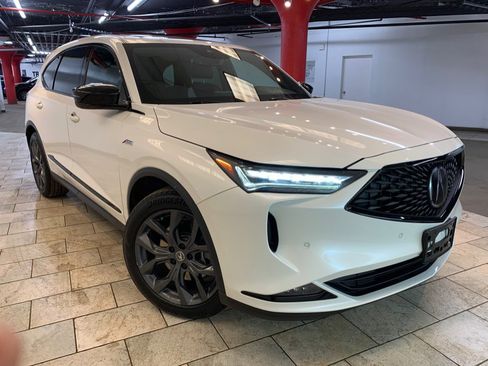Used 2023 Acura MDX A-Spec AWD/4WD image 3