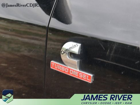 Used 2019 RAM 2500 Laramie image 12