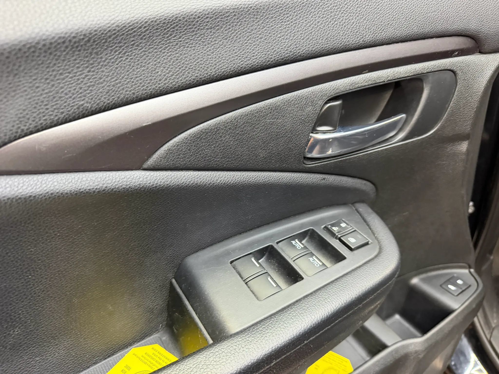 Used 2016 Honda Pilot EX-L image 12