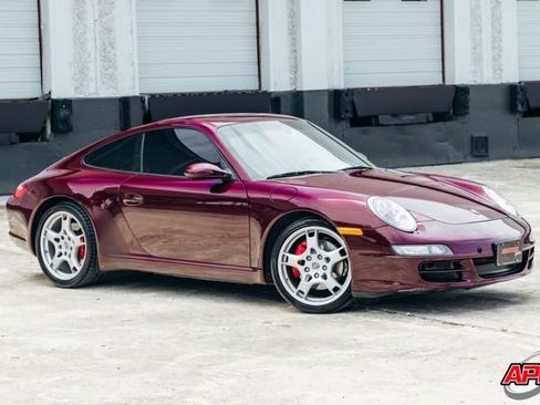 Used 2005 Porsche 911 Carrera S RWD image 35