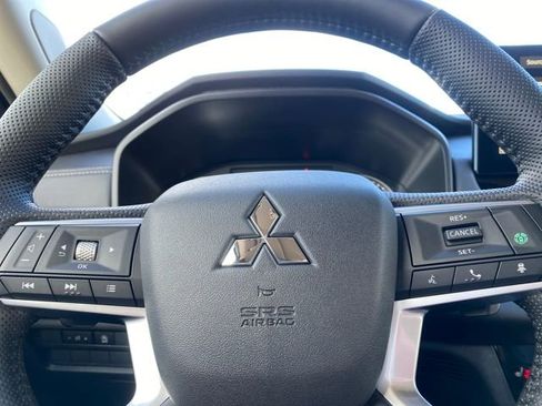 New 2026 Mitsubishi Outlander Trail Edition image 16