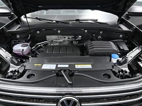 New 2026 Volkswagen Atlas Peak Edition AWD/4WD image 15