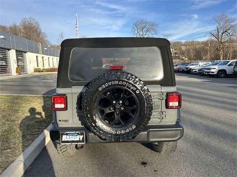Certified 2022 Jeep Wrangler Unlimited Sport image 7