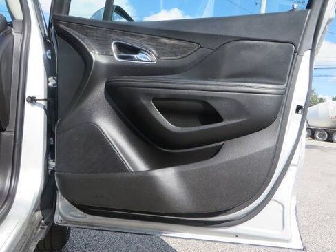 Used 2016 Buick Encore FWD image 38