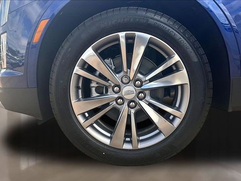 New 2026 Cadillac XT5 Premium Luxury w/ Driver Assist Package FWD image 12