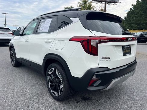 Used 2025 Kia Seltos SX image 40