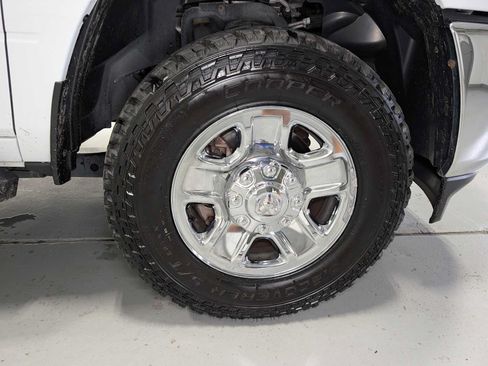 Used 2020 RAM 2500 Tradesman AWD/4WD image 3