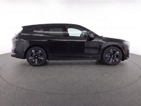 Certified 2024 BMW iX xDrive50 w/ Premium Package AWD/4WD image 2