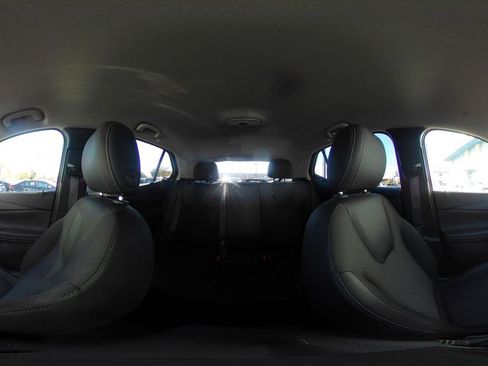 Used 2025 Buick Encore GX Preferred image 40