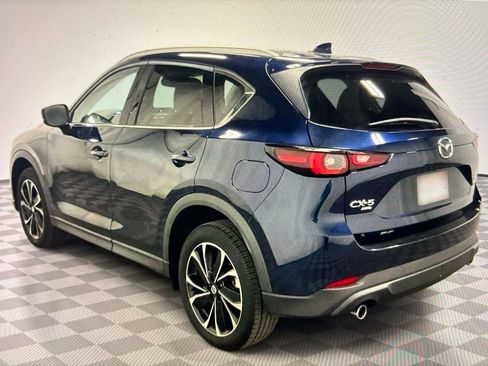 Used 2023 MAZDA CX-5 AWD 2.5 S w/ Premium Plus Pkg image 2