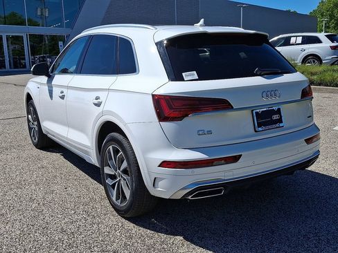 Certified 2023 Audi Q5 2.0T Premium Plus w/ Premium Plus Package AWD/4WD image 4