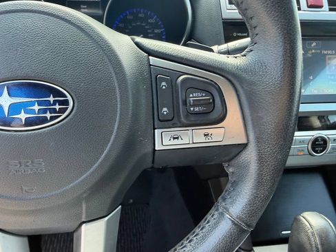 Used 2017 Subaru Outback 2.5i Limited AWD/4WD image 29